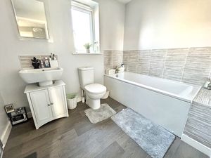 Photo 17- click for photo gallery